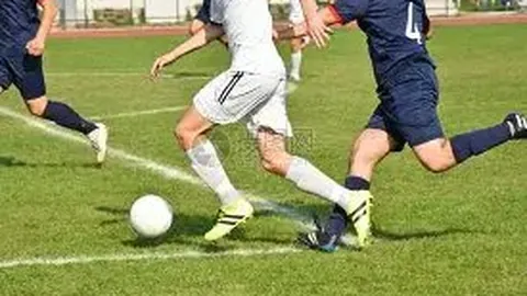 勇夺中超三冠王荣耀！武磊领衔战队共襄盛举，狂欢庆功夜！